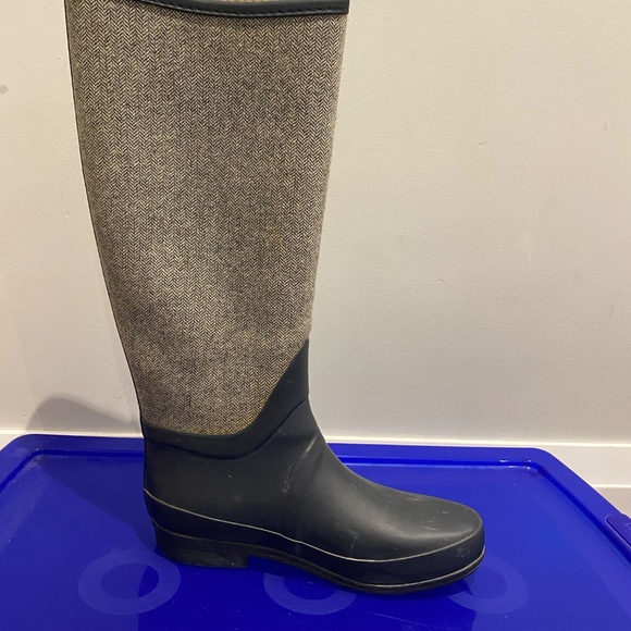 Hunter rain boots - tall - Picture 6 of 10